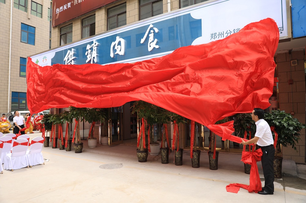 1695801619905803.jpg 42ee00a705bde5e30162522073648a4.jpg